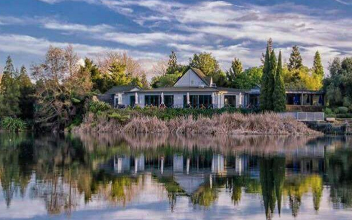 Hamilton cafe owners serve up donation Inside Government NZ
