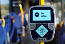 Motu Move passengers embrace contactless payments